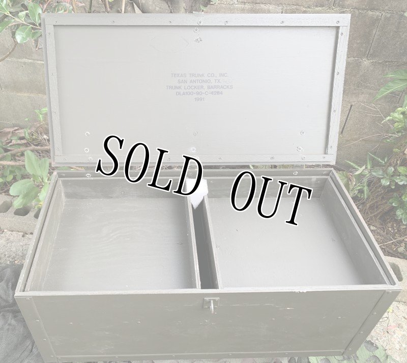 画像9: 米軍実物 FOOT LOCKER TRUNK ミリタリー OD BOX  (9)