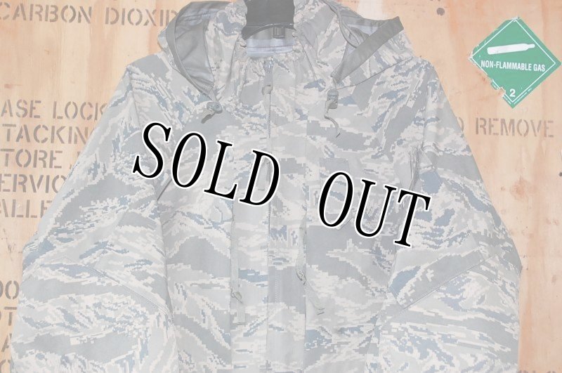 画像2: 米軍放出品,US AIR FORCE　ABU　GORE-TEX　パーカー　M-L (2)