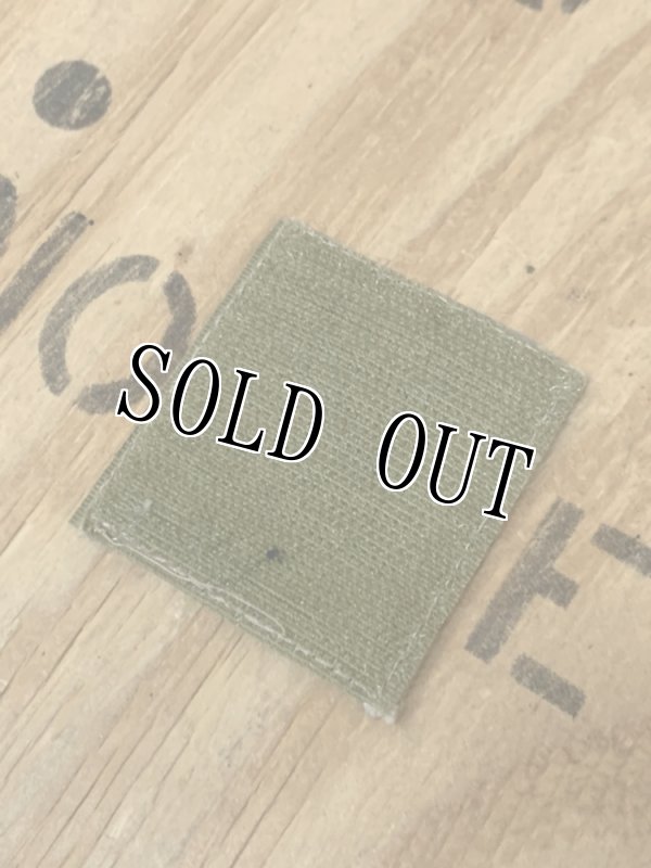 画像2: 米軍実物 U.S.NAVY ACU ジャケット 階級章  一等兵曹(E-6) (2)