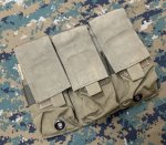 画像1: 米軍放出品 TACTICAL ASSAULT GEAR　 M4/M-16 Mag Pouch - Six MAｇ (1)