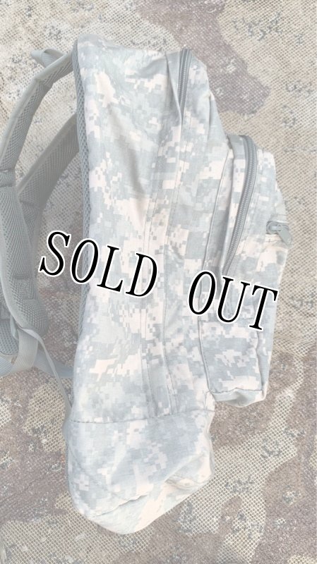 画像4: 米軍放出品 FLYING CIRCLE BAGS  バックパック ACU (4)