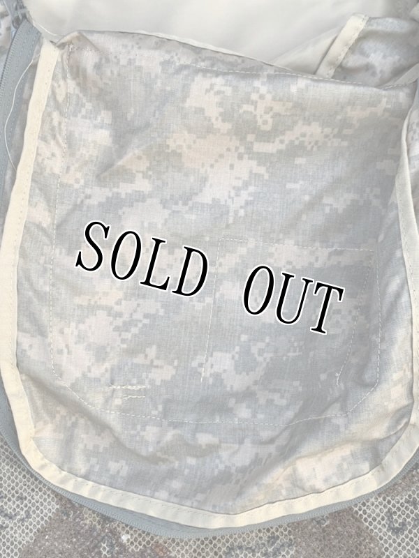 画像9: 米軍放出品 FLYING CIRCLE BAGS  バックパック ACU (9)