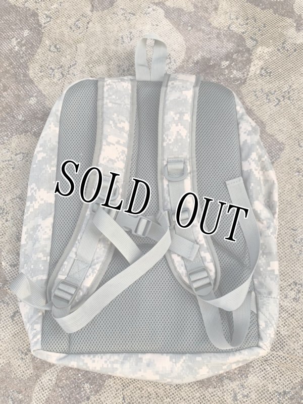 画像3: 米軍放出品 FLYING CIRCLE BAGS  バックパック ACU (3)