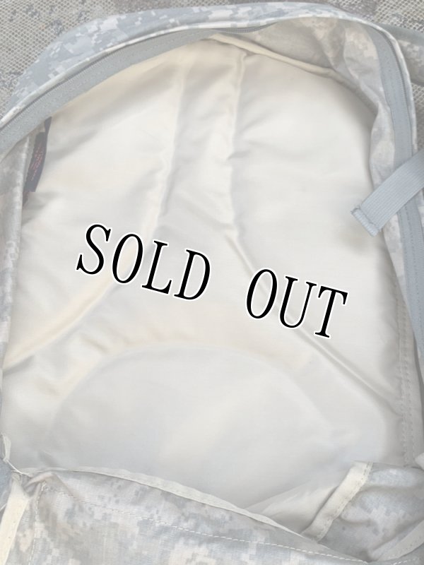 画像6: 米軍放出品 FLYING CIRCLE BAGS  バックパック ACU (6)