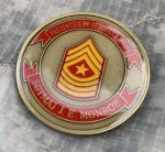 画像1: 米軍放出品 チャレンジ コインHQ Regiment,  3D Marine Logistics Group  (1)