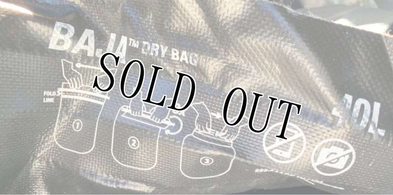 画像7: 米軍放出品 SealLine バハドライバッグ   防水ダッフルバッグ  (7)