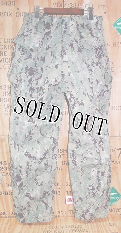 画像4: 米軍実物,US NAVY, AOR2 NUW 迷彩パンツ TYPEIII M-L (4)