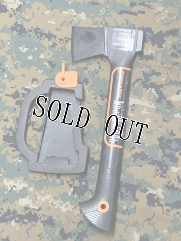 画像2: 米軍放出品 Fiskars ( フィスカース )アックス  ハチェットシース 14インチ (2)