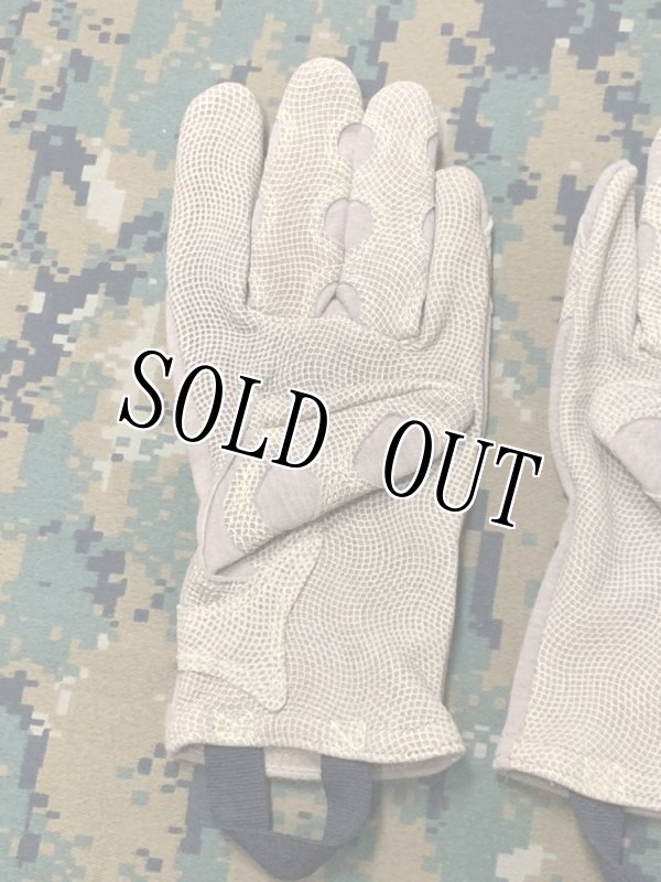 画像6: 米軍放出品 massif OUTDOOR RESEARCH  Overlord Short Gloves　TAN　SMALL (6)