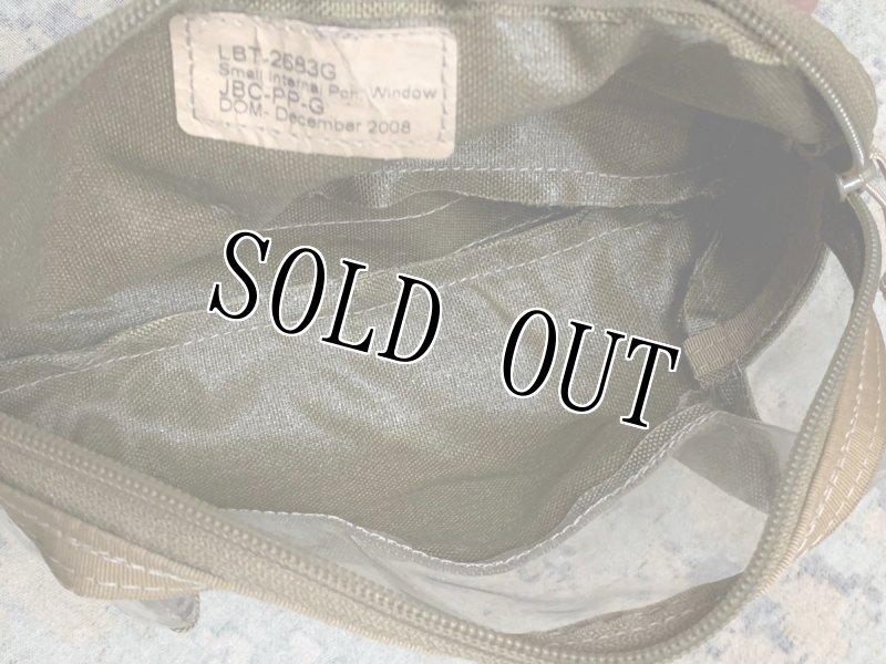 画像6: 米軍実物 LBT 2683G JBC CORP SMALL MEDICAL POUCH  W/ WINDOW  ポーチ  (6)