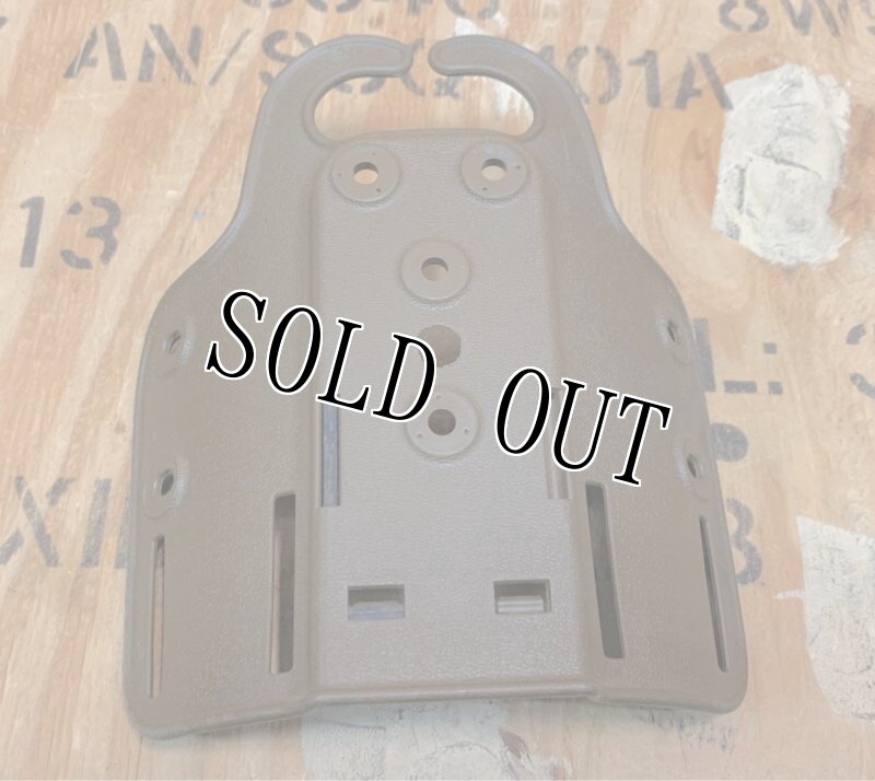 画像2: 米軍放出品 SAFARILAND サファリランド    ベルトループ アダブター (2)