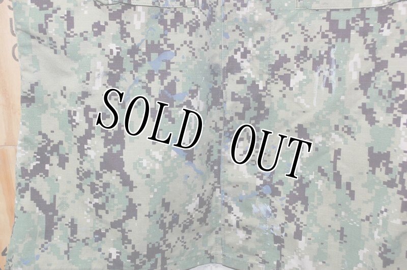 画像3: 米軍実物,US NAVY,　AOR2　NUW　迷彩ジャケット　TYPEIII　L-L (3)