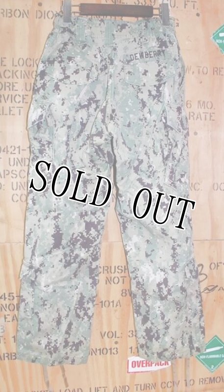 画像2: 米軍実物,US NAVY,　AOR2　NUW　迷彩パンツ　TYPEIII　S-S (2)