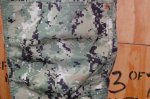 画像2: 米軍実物,US NAVY,　AOR2　NUW　迷彩パンツ　TYPEIII　M-R (2)