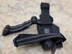 画像3: 米軍放出品 BLACKHAWK LEG  HOLSTER　 (3)