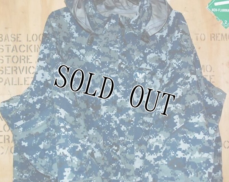 画像2: 米海軍実物　US NAVY　GORE-TEX　パーカー　XL-R (2)