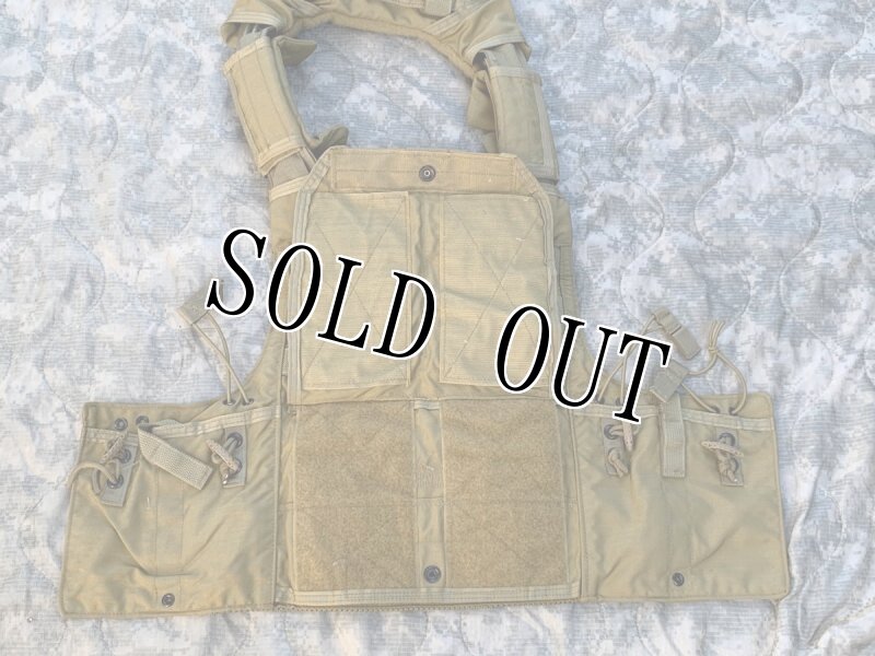 画像4: 米軍実物 SDS製 RBAV リリーザブル ボディーアーマー カーキ (4)
