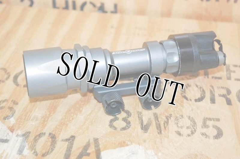 画像3: 米軍実物 SUREFIRE/M951 ウェポンライト  ピカティニーマウント  (3)