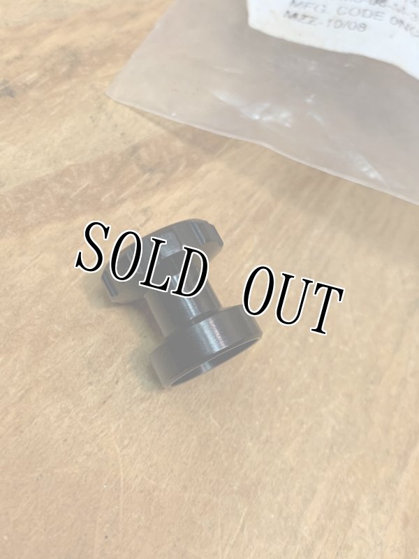 画像2: 米軍実物 PVS-14A2 ナイトビジョン バッテリーボックス スイッチ (2)