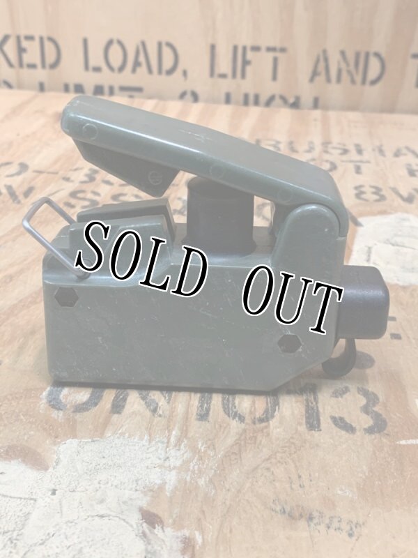 画像3: 米軍実物　M 57 CLAYMORE　Firing Device　 (3)