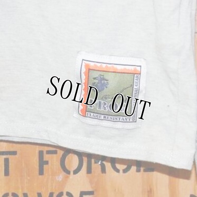 画像2: 米軍放出品,FROG ロングスリーブシャツ XL (2)