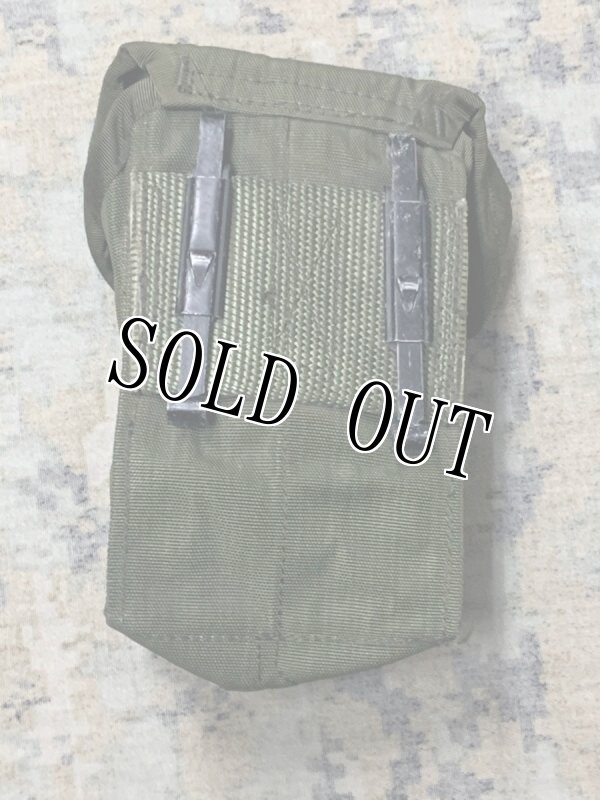 画像3: 米軍実物 海兵隊　M14用　アムニッションポーチ 　初期型　ベトナム　ナイロン製 (3)