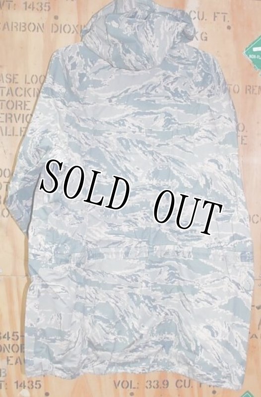 画像3: 米軍放出品 USAF 米空軍 ABU GORE-TEX パーカー M-R (3)