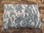 画像1: 米軍放出品 ACU PILLOW ピロー　クッション (1)