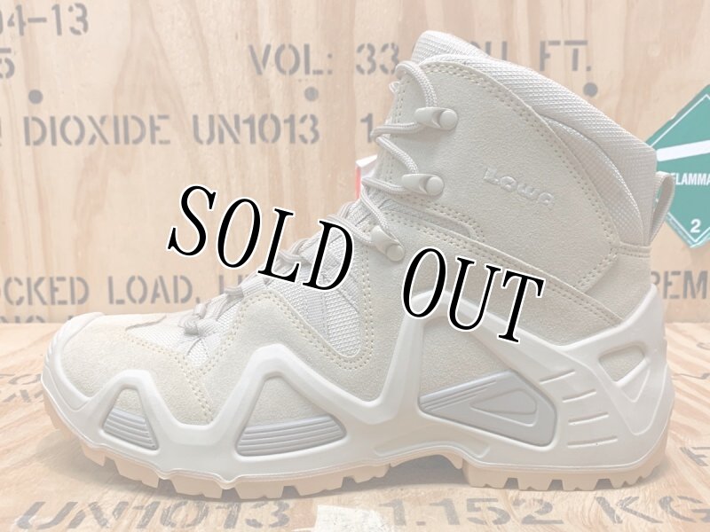 画像2: 米軍実物 LOWA タクティカルブーツ  ZEPHYR MID TF デザート　 9M (2)