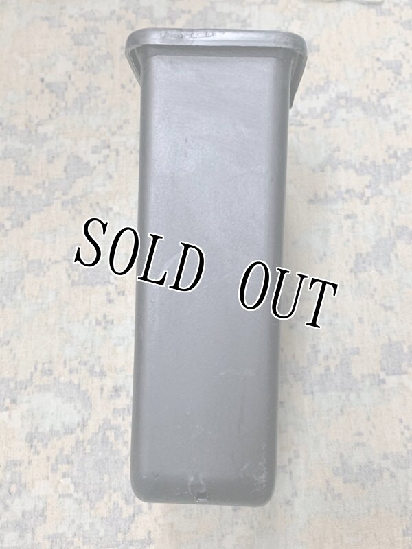 画像4: 米軍実物　5.56mm  プラスチック  200連マガジン　ボックス (4)