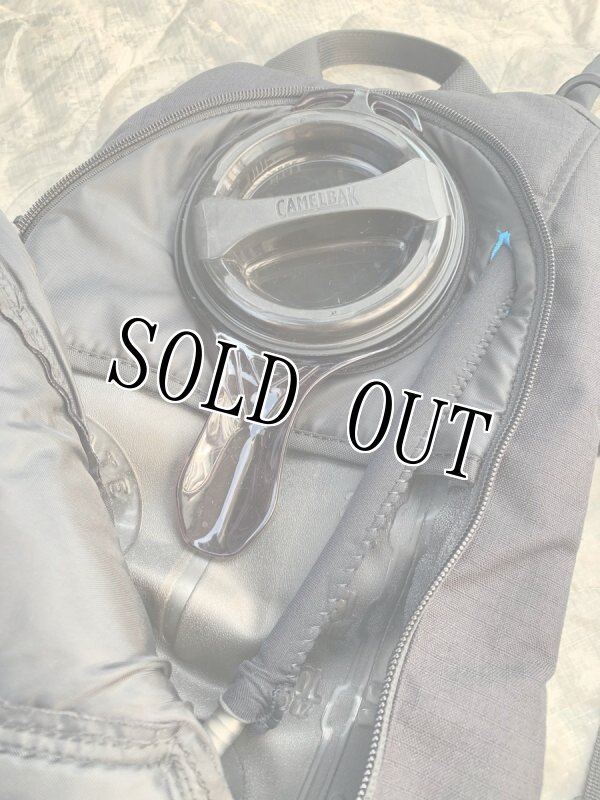 画像6: 米軍放出品　キャメルバック　THERMOBAK 3L 100OZ MIL SPEC CRUX (6)