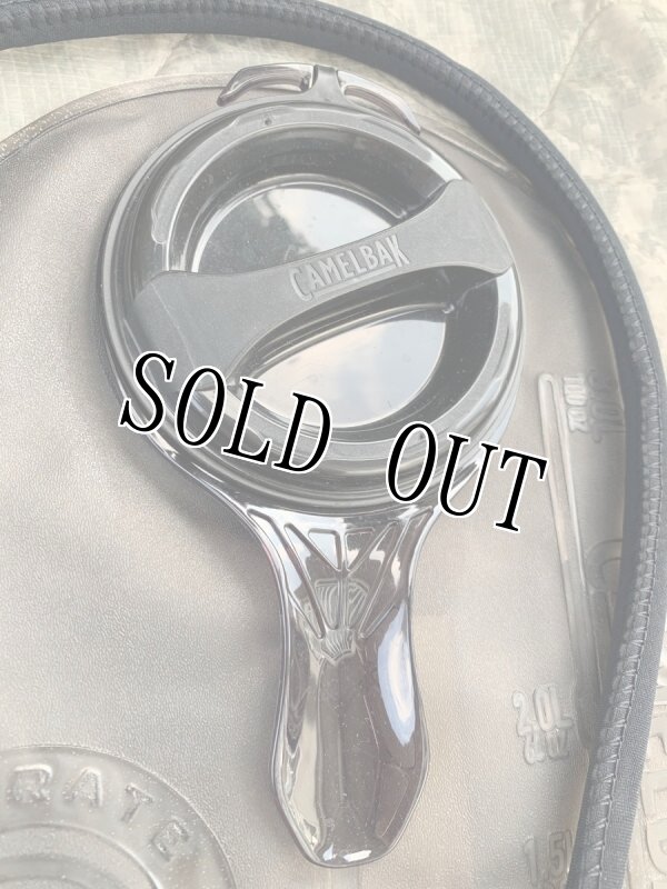 画像4: 米軍放出品　キャメルバック　THERMOBAK 3L 100OZ MIL SPEC CRUX (4)