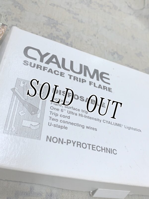 画像3: 米軍実物 CYALUME Tactical Surface Trip Flare Security Chem Light (3)