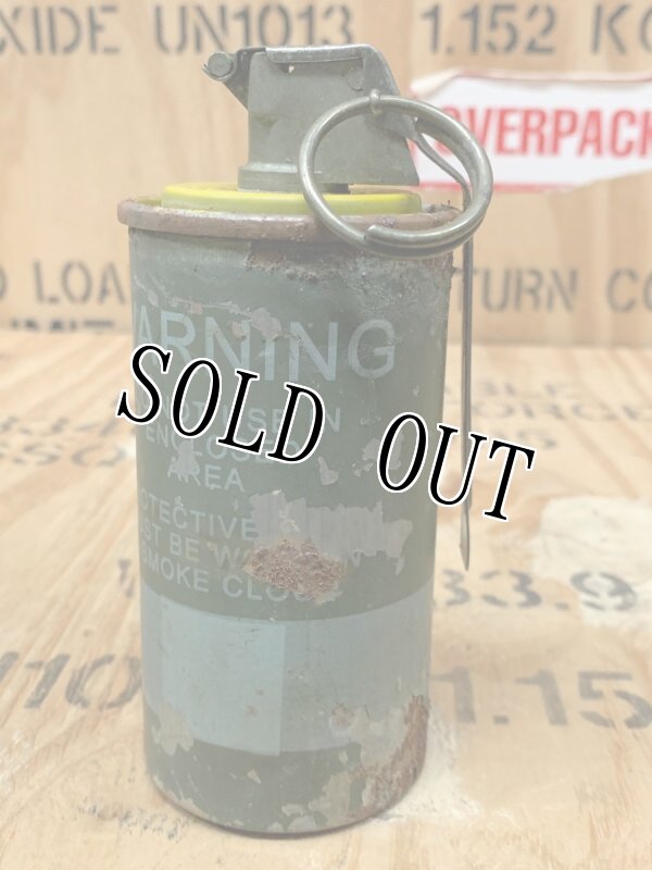 画像4: 米軍実物　M18　スモークハンドグレネード (4)