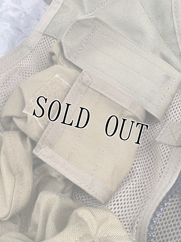 画像8: 米軍放出品　BLACKHAWK!製 DOAV  アサルトベストシステム TAN (8)