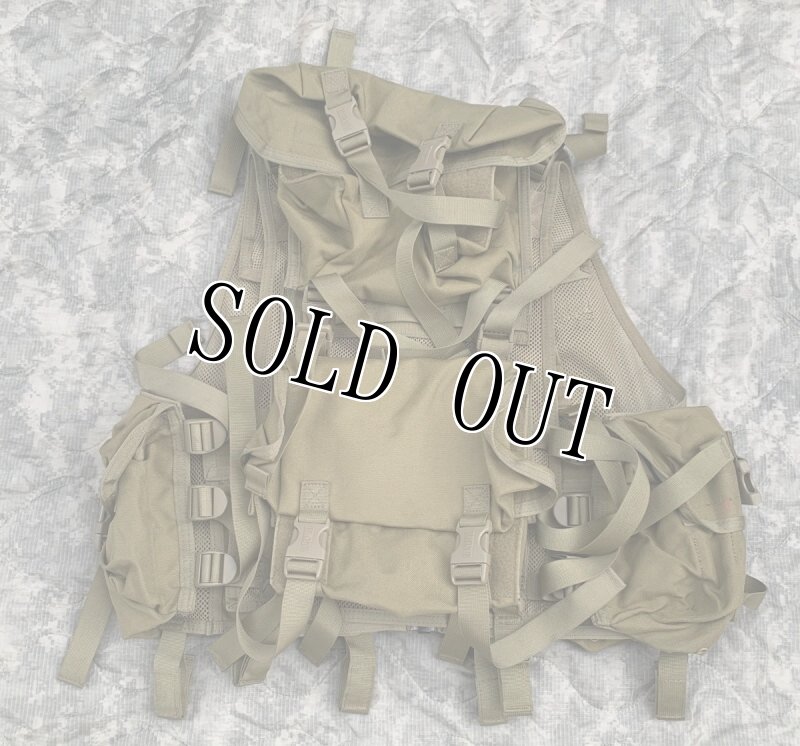 画像2: 米軍放出品　BLACKHAWK!製 DOAV  アサルトベストシステム TAN (2)