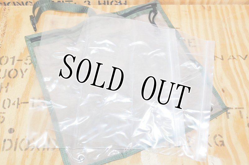 画像3: 米軍放出品 ウッドランド クリアー 防水カバー MAP CASE マップケース (3)