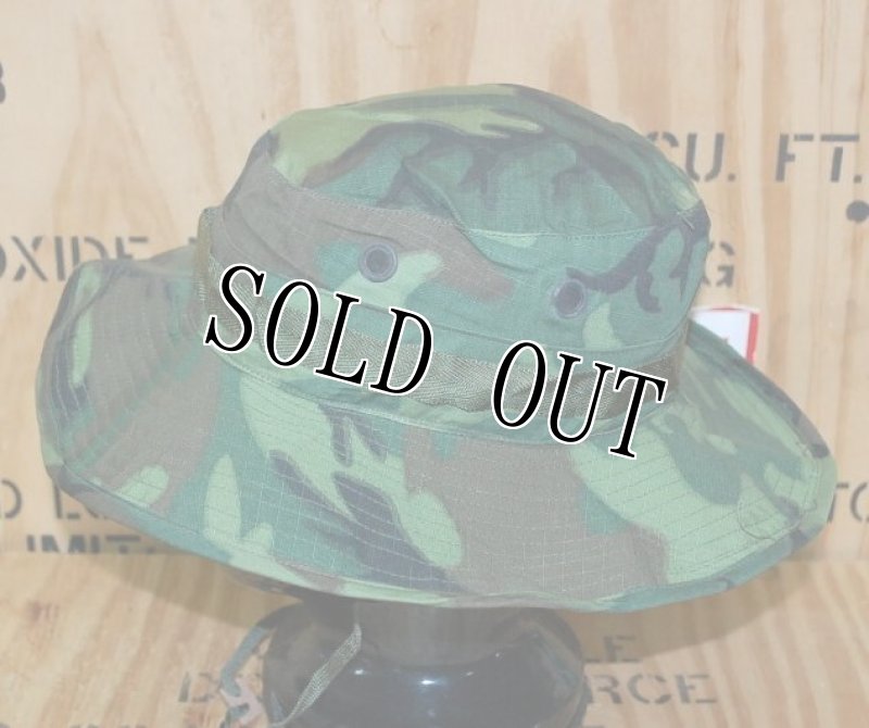 画像2: 米軍実物 HAT,CAMOUFLAGE(TOROPICAL COMBAT)TYPEII  グリーンリーフカモ ブーニーハット (2)
