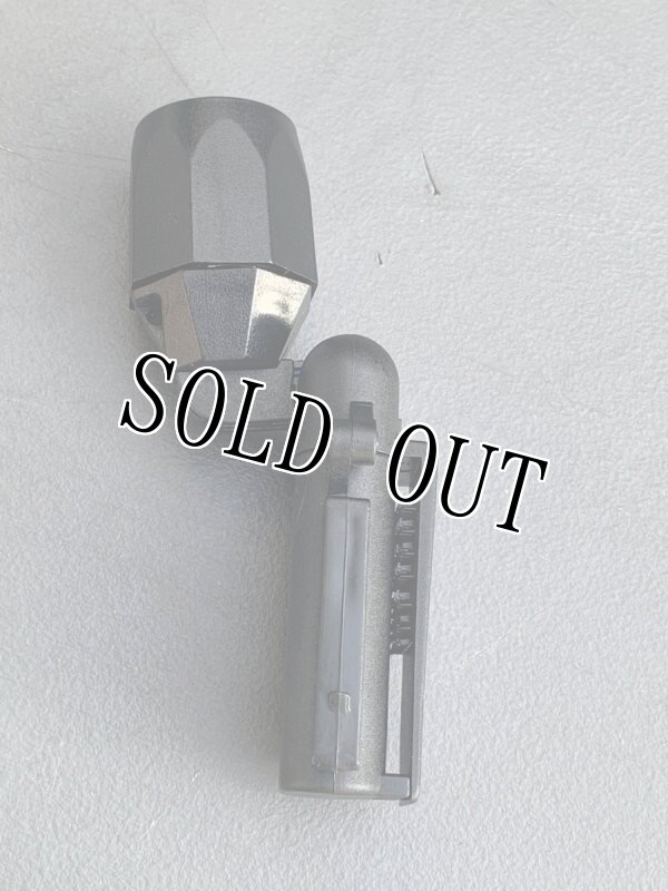 画像4: 米軍放出品 PELICAN ペリカン    VersaBrite II フラッシュライト     (4)