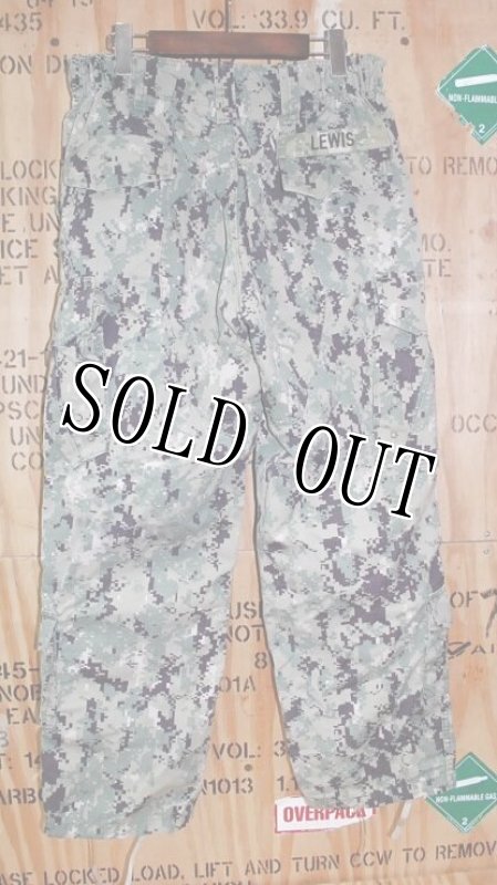 画像2: 米軍実物,US NAVY,　AOR2　NUW　迷彩パンツ　TYPEIII　M-S (2)