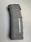 画像2: 米軍実物  MAGPUL PMAG 30 GEN M3 AR-15/M4/M16 30連マガジン   WINDOW 両窓 30rd マグ 5.56mmブラック (2)