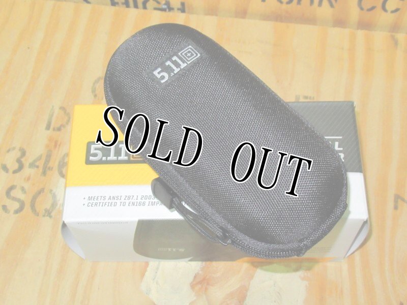 画像2: 米軍放出品　5.11実物 TACTICAL EYEWEAR　RAID　サングラス (2)