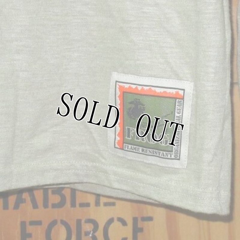 画像2: 米軍放出品,FROG ロングスリーブシャツ MEDIUM (2)