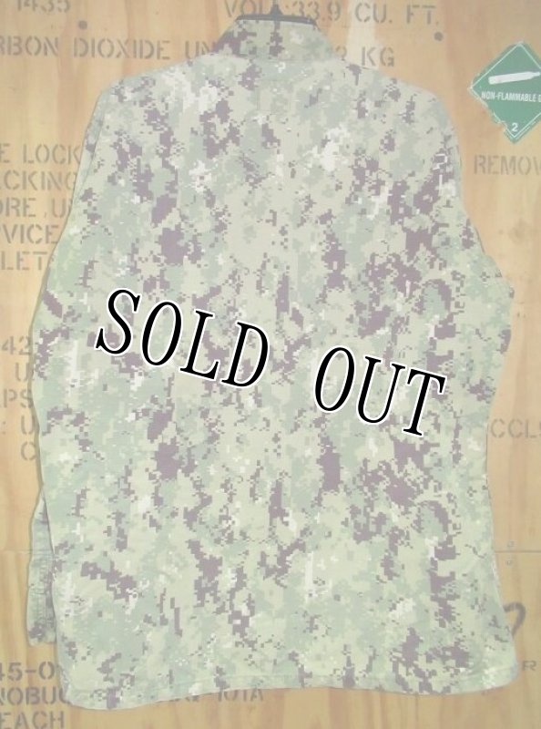 画像3: 米軍実物,US NAVY, AOR2 NUW 迷彩ジャケット TYPEIII L-R (3)