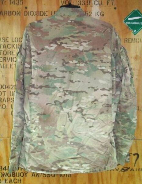 米軍実物,US ARMY マルチカムジャケット M-R マルチカム/スコーピオン