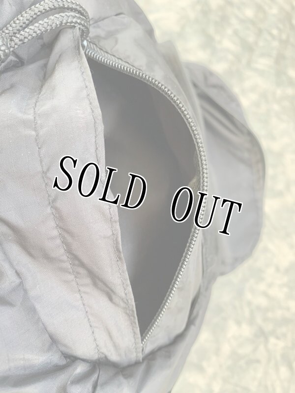 画像11: 米軍放出品　S.O.C. Streamline EDC バックパック (11)