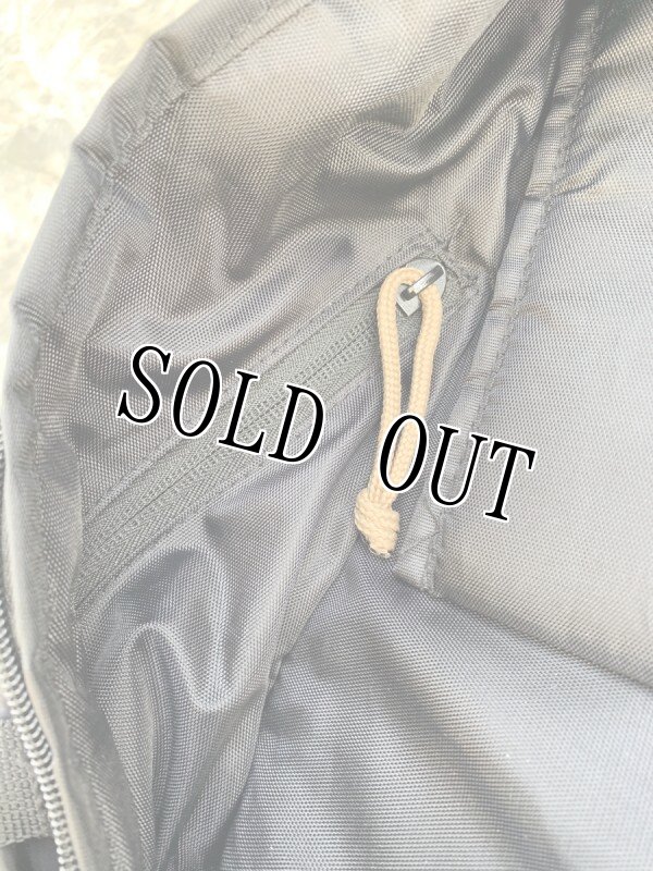 画像13: 米軍放出品　S.O.C. Streamline EDC バックパック (13)