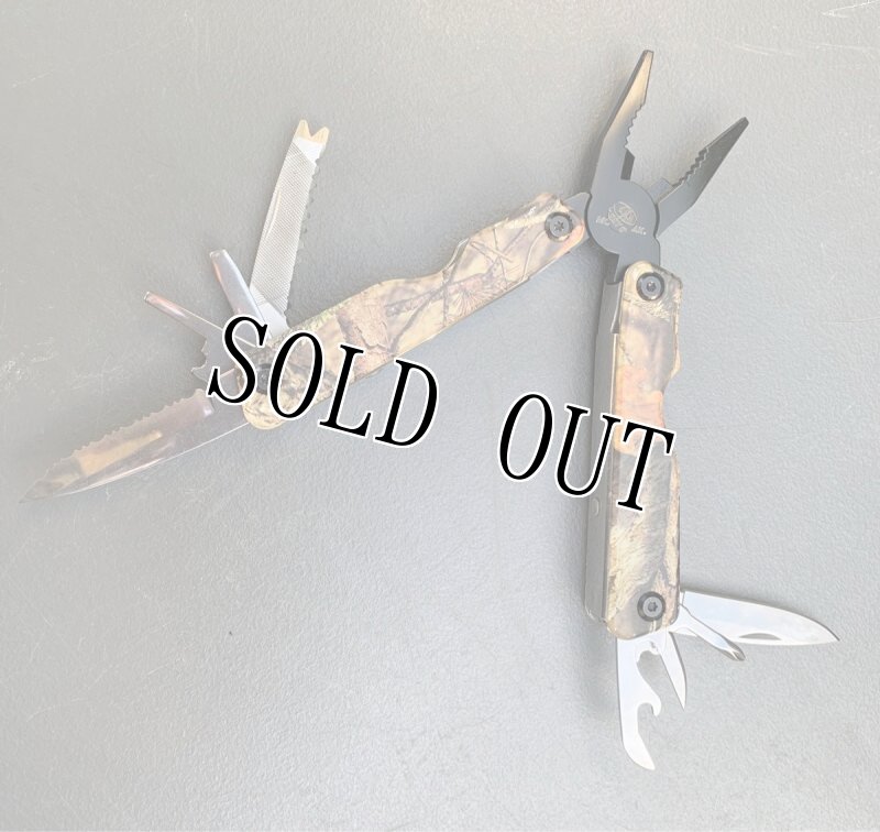 画像2: 米軍放出品 MOSSY OAK マルチツール (2)