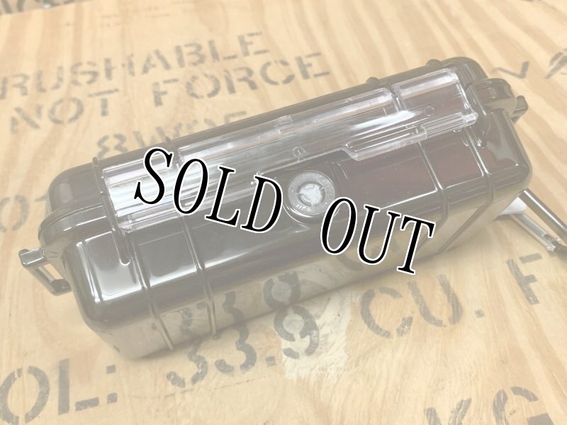 画像2: 米軍実物 PELICAN マイクロケース 1030   ソリッド / ブラック   (2)