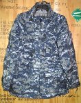 画像1: 海軍実物　US NAVY　GORE-TEX　パーカー　M-XS (1)